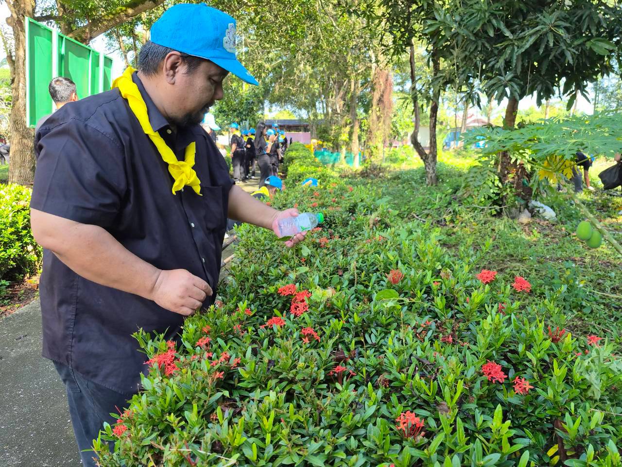 title - ส.ป.ก.จันทบุรี เข้าร่วมกิจกรรมจิตอาสาเนื่องในวันคล้ายวันสวรรคตพระบาทสมเด็จพระจุลจอมเกล้าเจ้าอยู่หัว (วันปิยมหาราช)